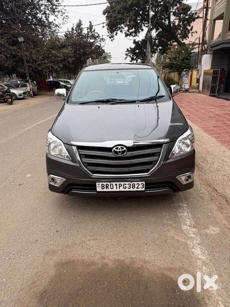 Toyota Innova 2.5 G (diesel) 7 Seater Bs Iv, 2016, Diesel