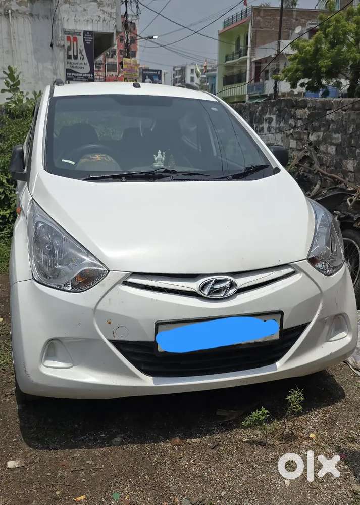 Hyundai Eon 2013 Petrol Well Maintained