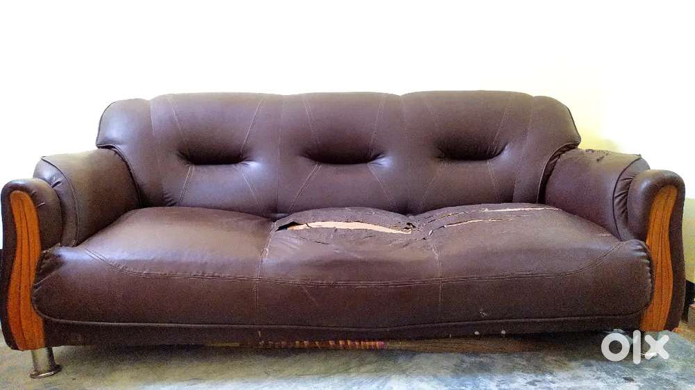 Leather Sofas Buy Sell Used Furniture in West Bengal OLX