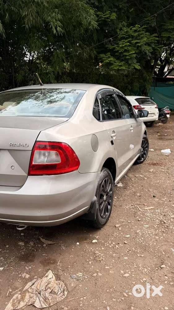 Skoda Rapid 1.6 Mpi 2015