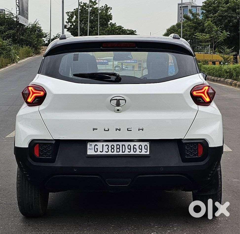 Tata Punch 1.2 Revotron Creative Ira Pack Amt, 2022, Petrol
