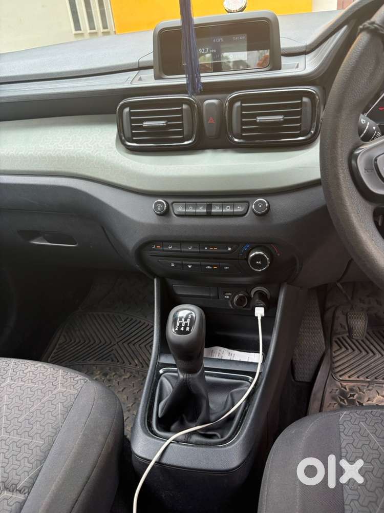 Tata Punch Petrol 2022