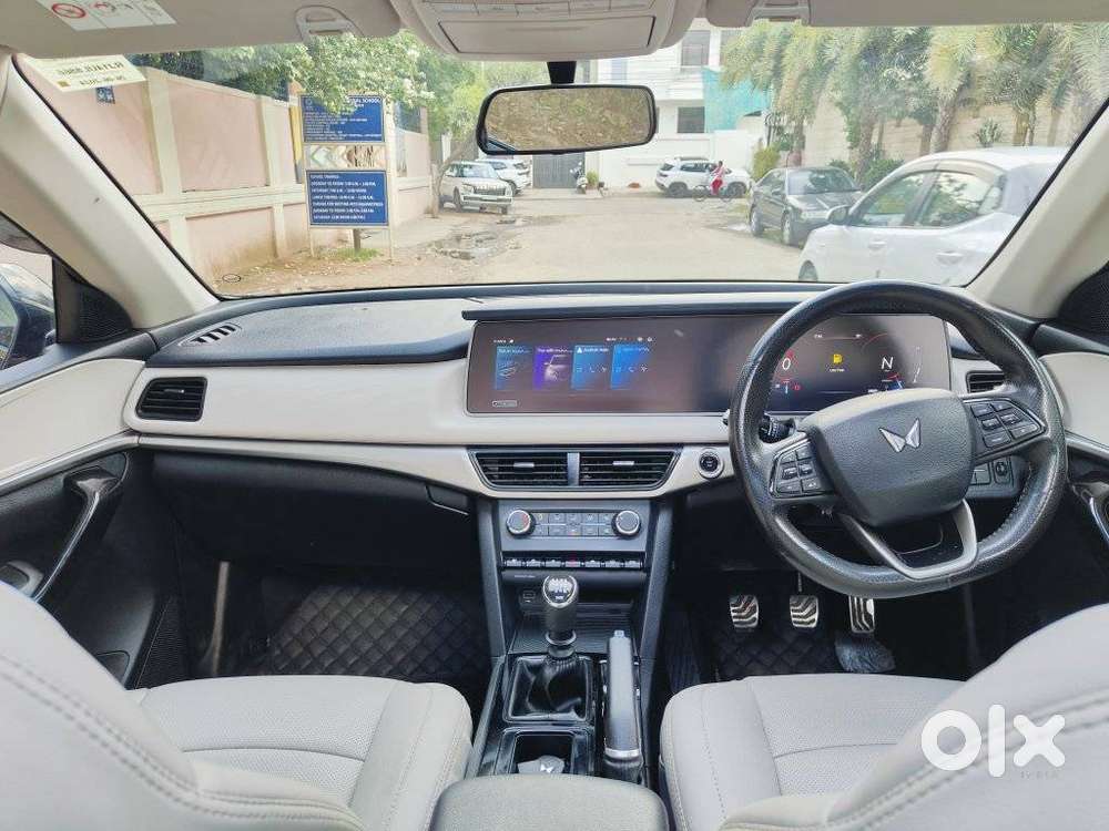 Mahindra Xuv700 2.2 Ax 5 Diesel Mt 7 Str, 2024, Diesel
