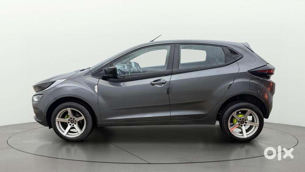 Tata Altroz 1.2 Xt, 2022, Petrol