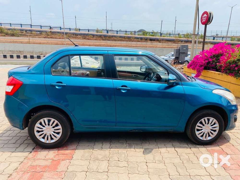 Maruti Suzuki Swift Dzire 2015 Petrol Well Maintained