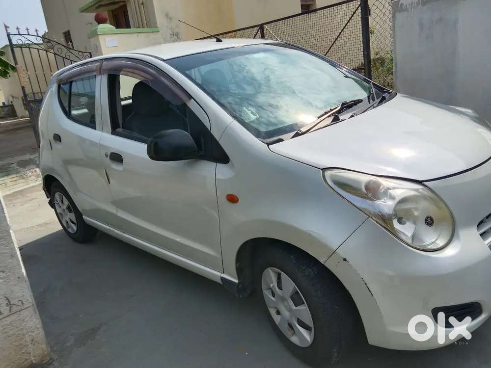 Maruti Suzuki A-star 2013