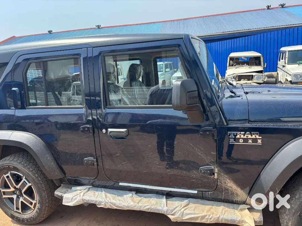 Mahindra Thar Roxx Diesel 2025