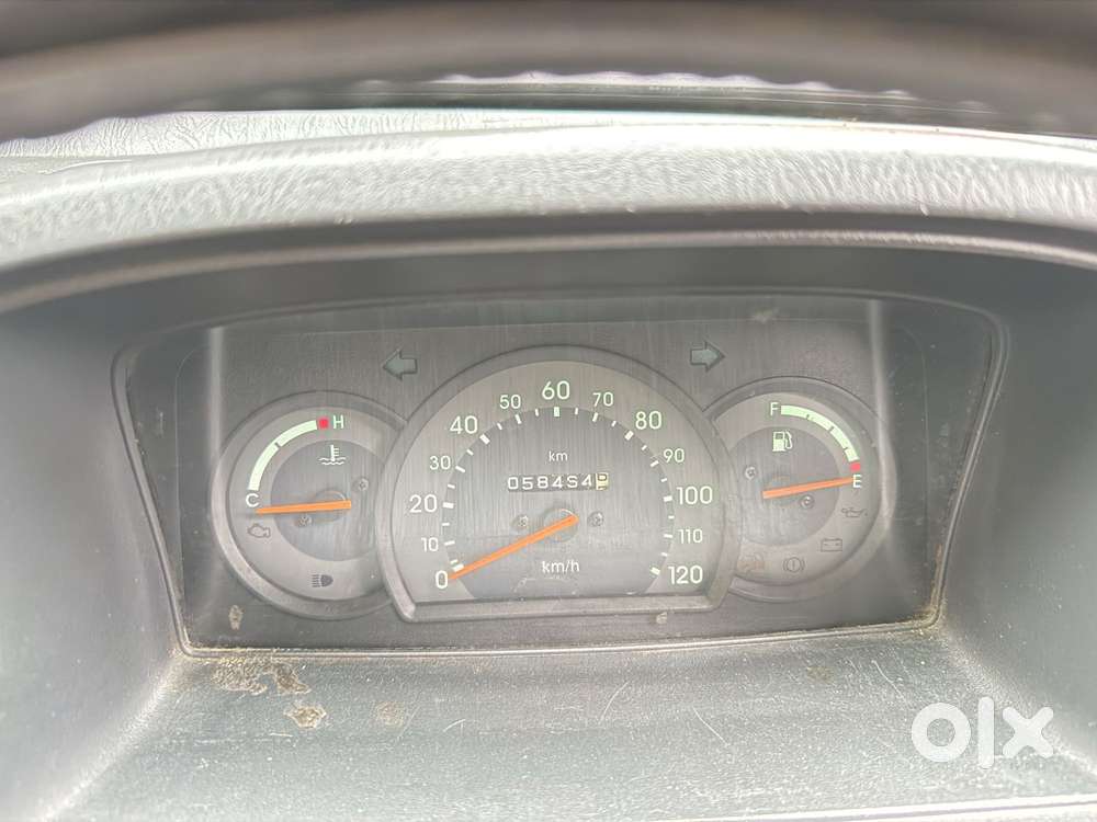 Maruti Suzuki Omni 5 Seater, 2012, Petrol