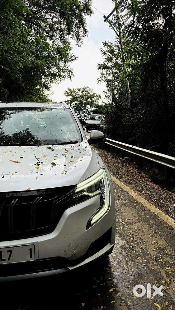 Mahindra Xuv700 2023 Diesel Ax7l 44000 Km Driven