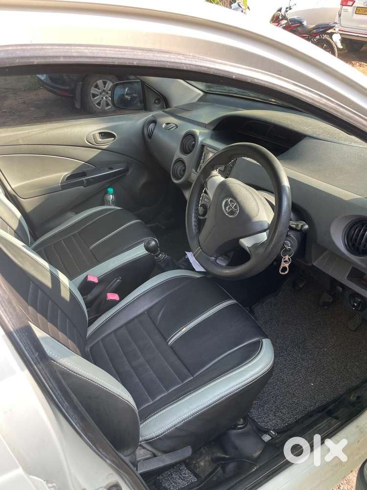 Toyota Etios 2019 Diesel 215000 Km Driven
