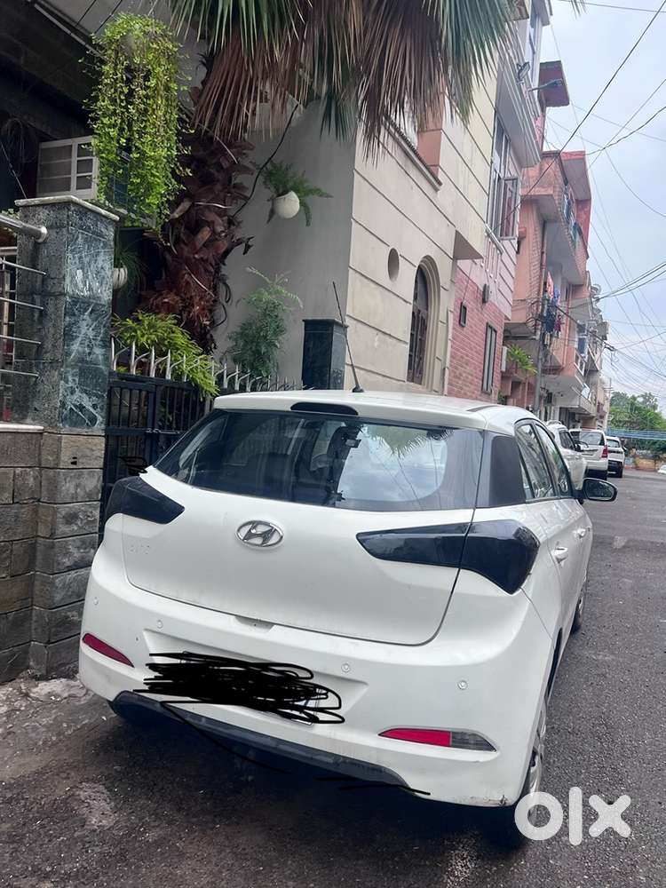 Hyundai I20 Asta 2016 Km Driven