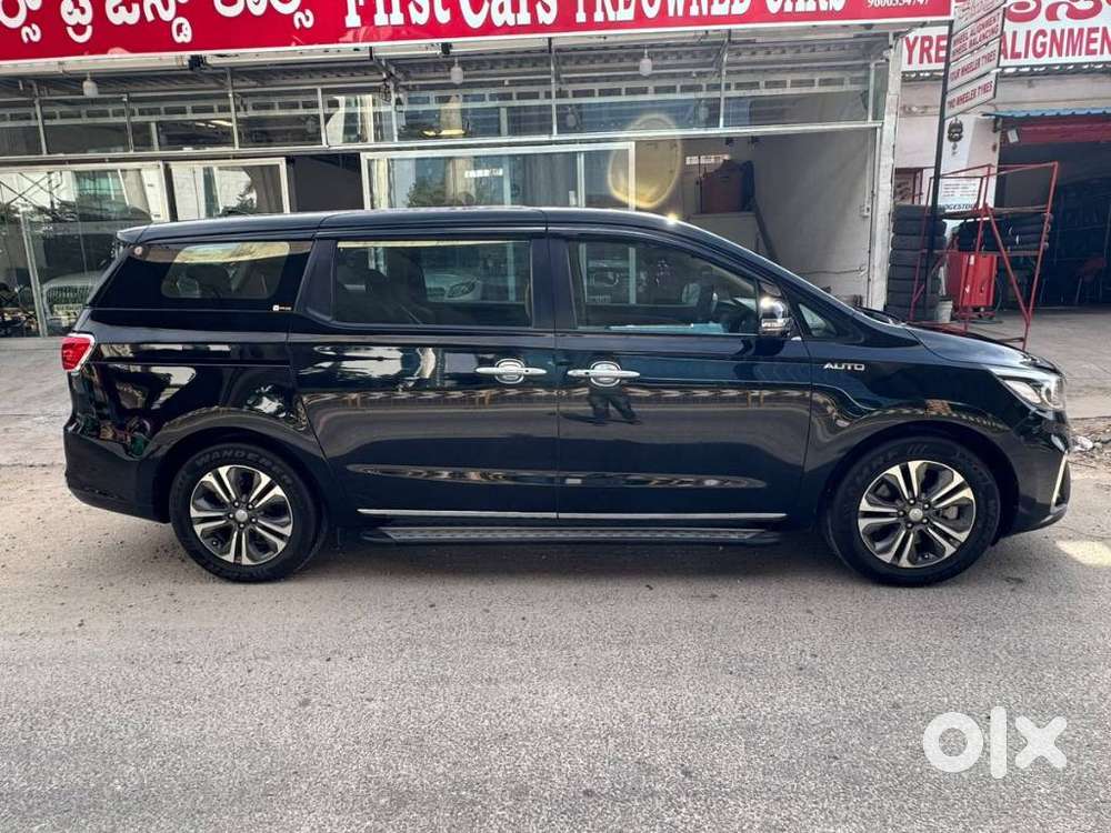 Kia Carnival Premium 8 Str, 2020, Diesel