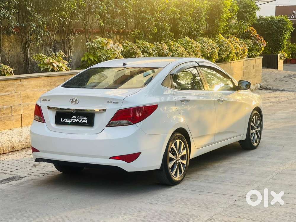 Hyundai Verna 1.6 Sx (o) Vtvt, 2015, Petrol