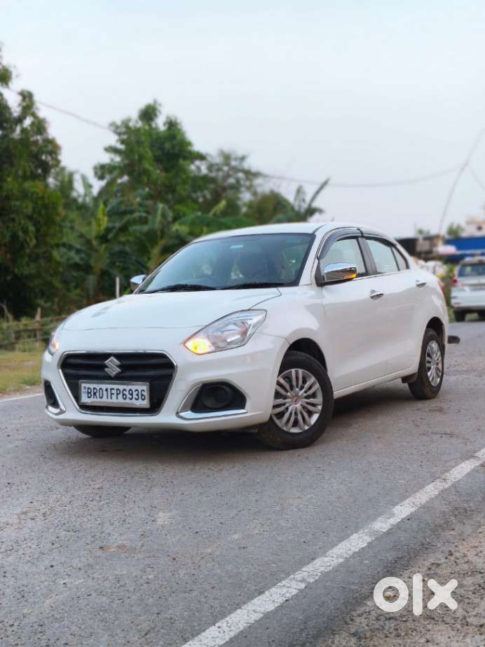 Maruti Suzuki Dzire 1.2 Vxi, 2022, Petrol