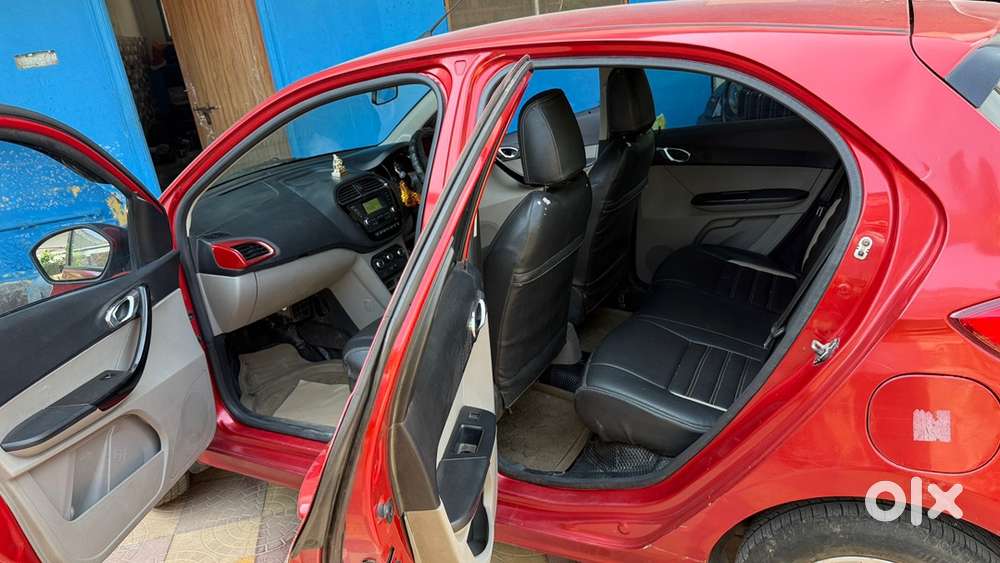Tata Tiago Petrol 2018