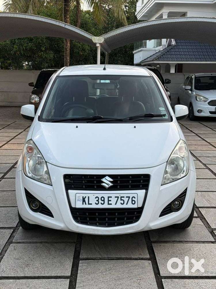 Maruti Suzuki Swift Vxi + Manual, 2013, Petrol