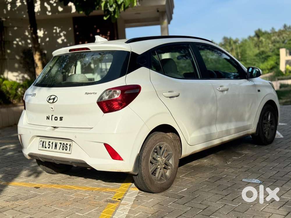 Hyundai Grand I10 Nios Sportz, 2022, Petrol