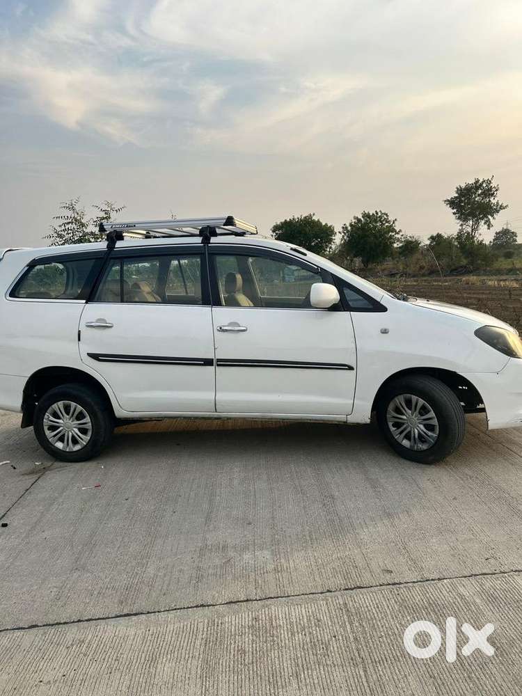 Toyota Innova 2007 Diesel 170000 Km Driven