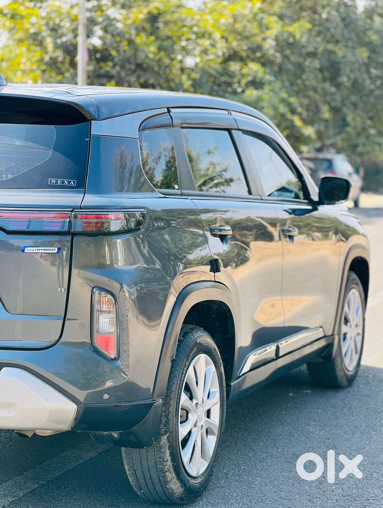 Maruti Suzuki Grand Vitara 1.5 Delta Smart Hybrid At, 2023, Petrol