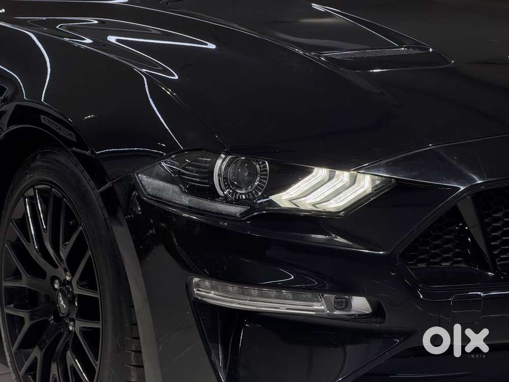 Ford Mustang V8, 2020, Petrol