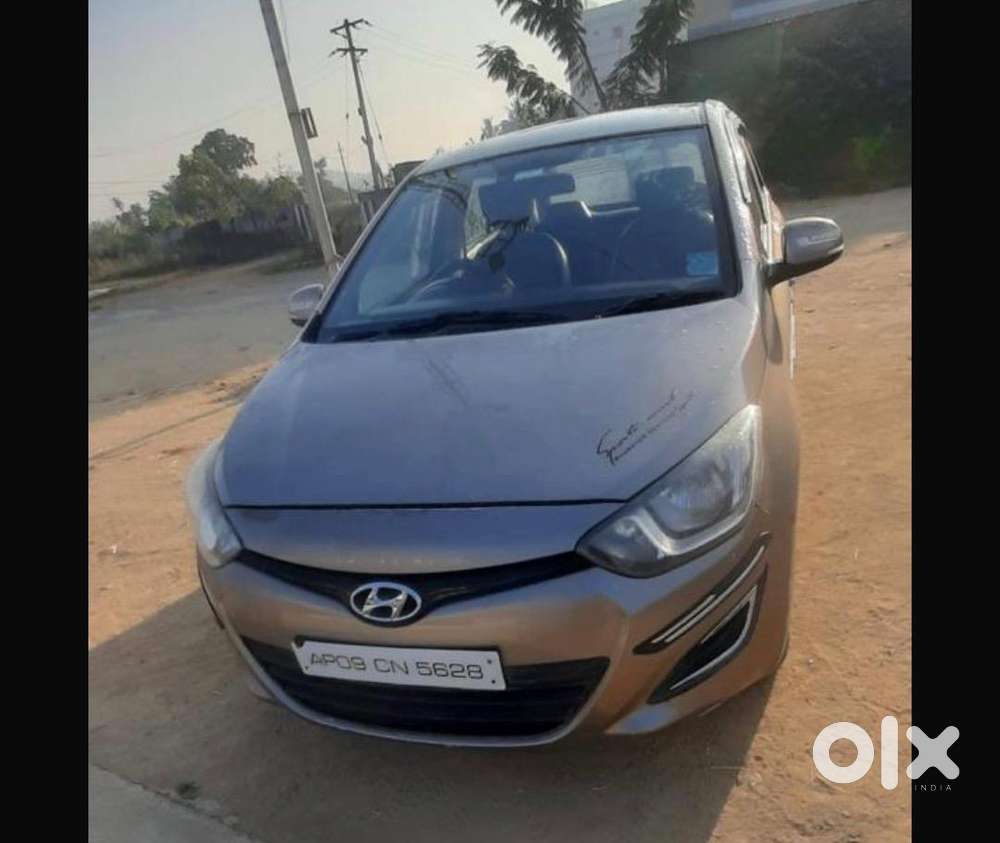 Hyundai Car Manual 2012