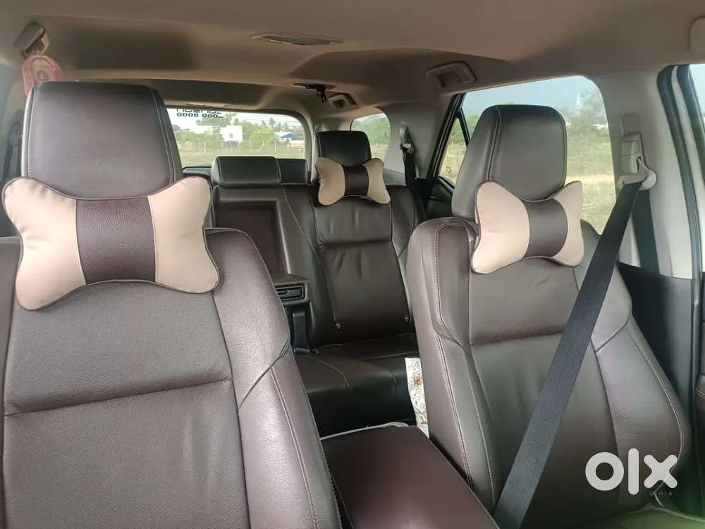 Toyota Fortuner 4* 4 - Single Ownership - Auto Transmission - Pearl