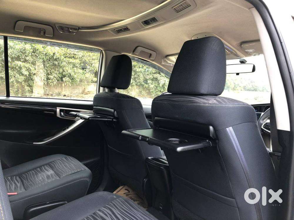 Toyota Innova Crysta [2020-ongoing] 2.4 Gx At 7 Str, 2020, Diesel