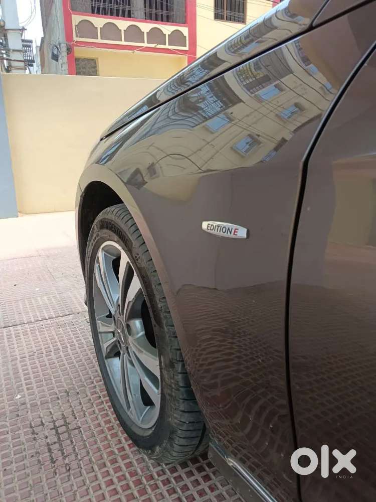 Mercedes-benz E-class 2016