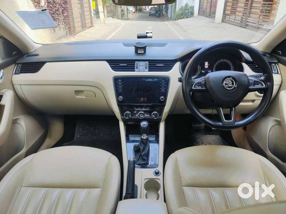 Skoda Octavia 2.0 L K Tsi At, 2018, Petrol