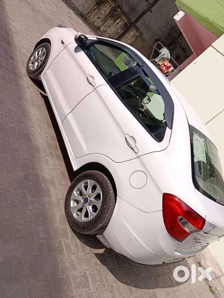 Well Maintained , 2016 Model ,petrol ,automatic .