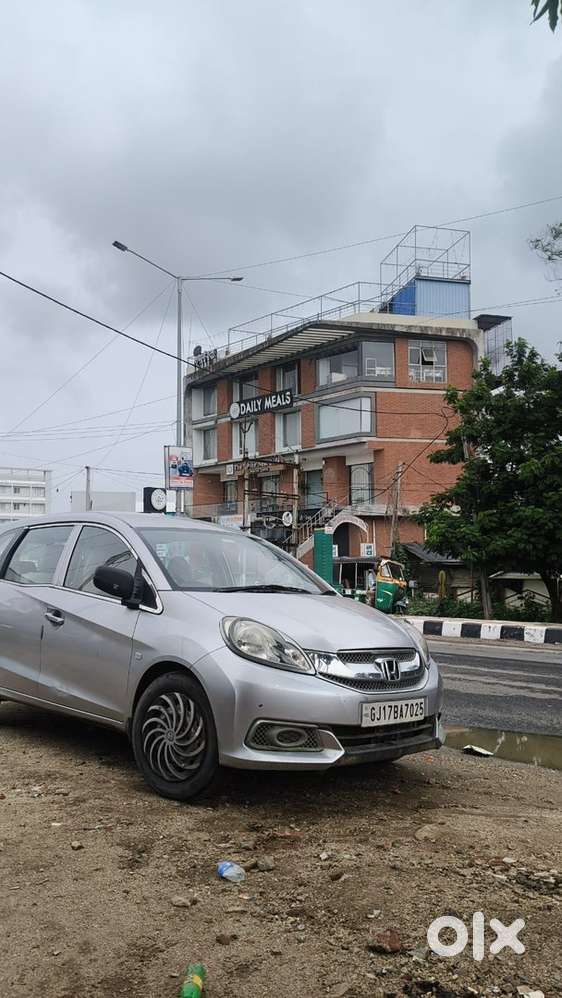 Hyundai Small Car Petrol 2015
