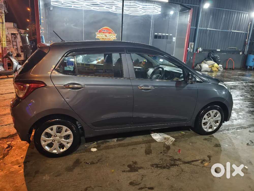 Hyundai Grand I10 Sportz 2016