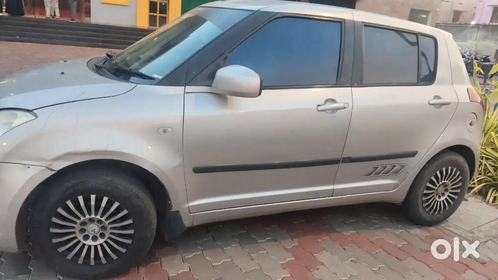 Maruti Suzuki Swift Lxi 2006