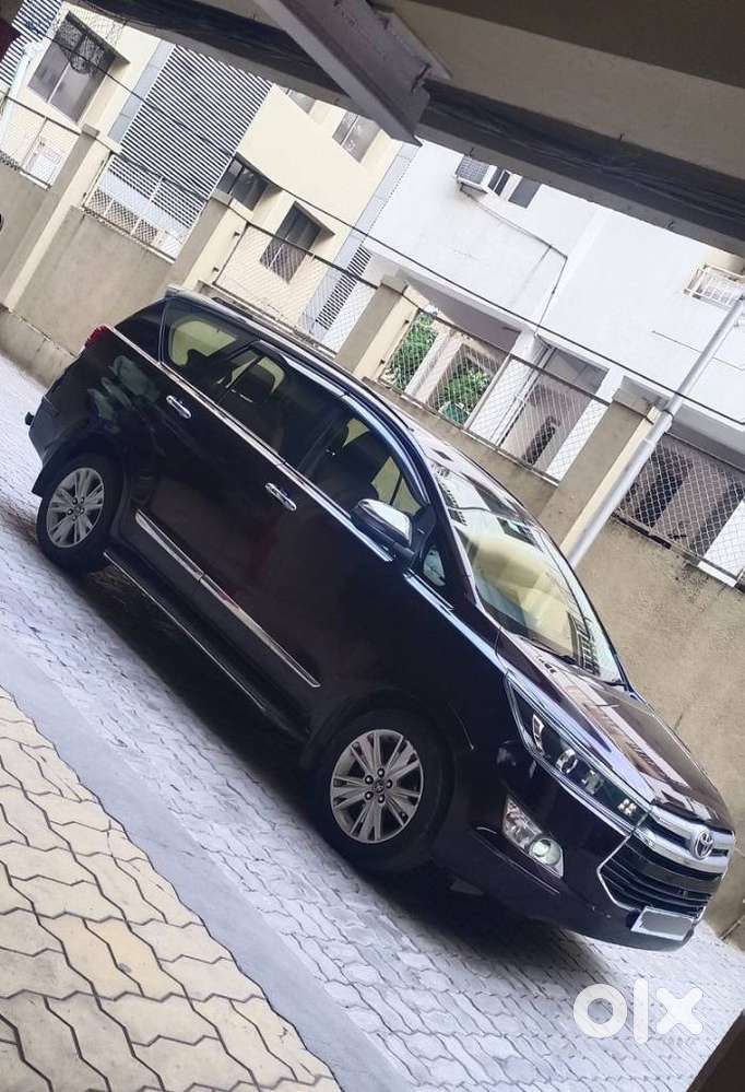 Toyota Innova Crysta 2.8z Automatic, 2019, Diesel