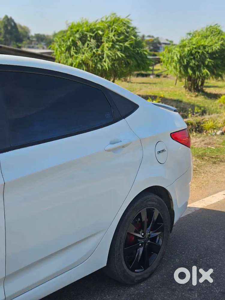 Hyundai Verna 1.6 Sx 2012 Diesel Well Maintained Family Used