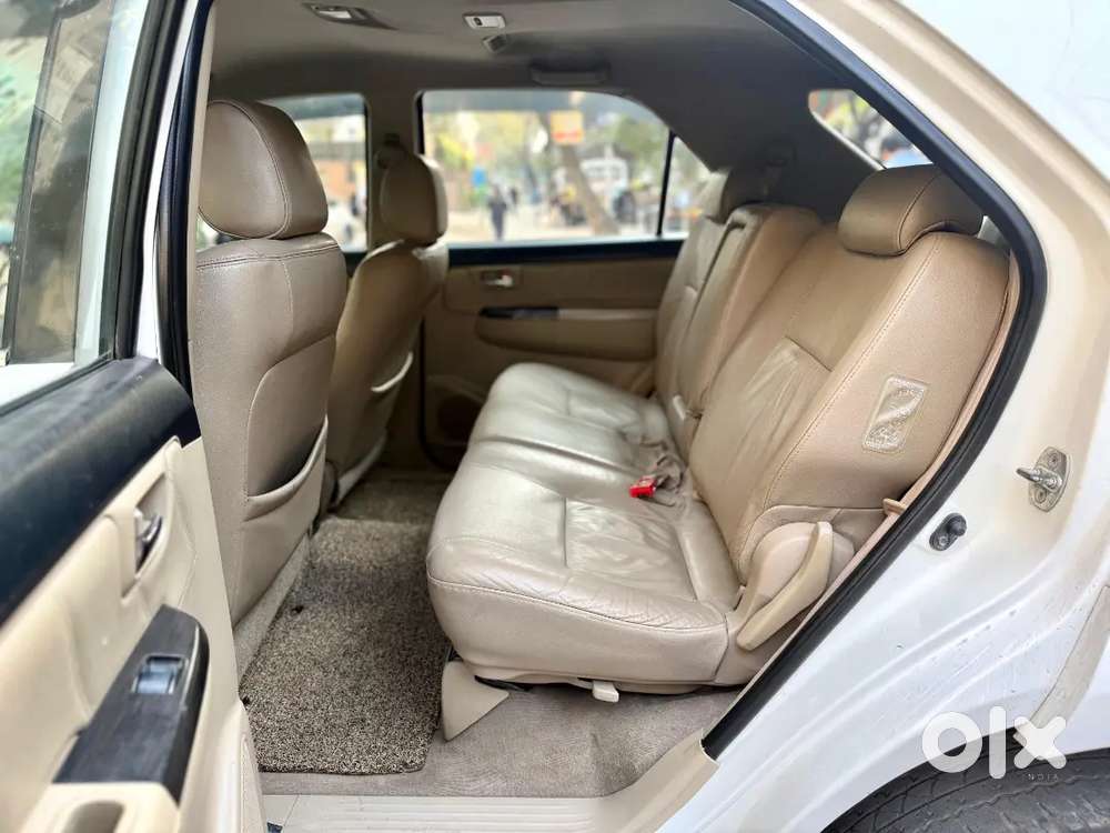 Toyota Fortuner 2015 Diesel Well Maintained