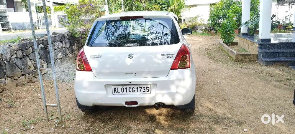 Maruti Suzuki Swift Vxi Cng New Full Cover Insurance