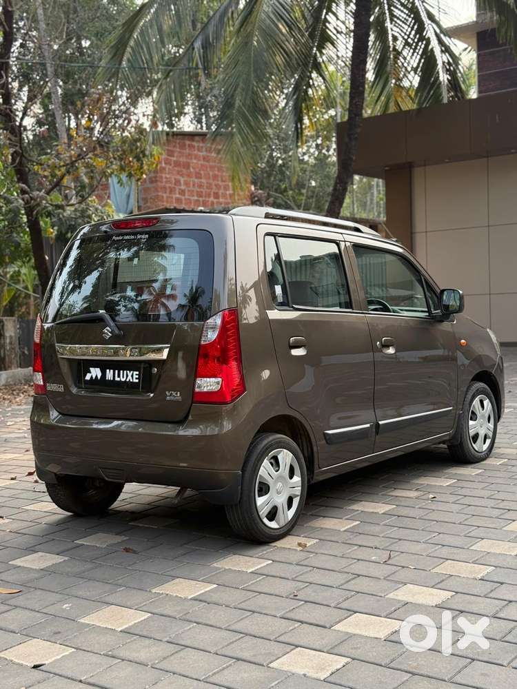 Maruti Suzuki Wagon R Amt Vxi Option, 2018, Petrol