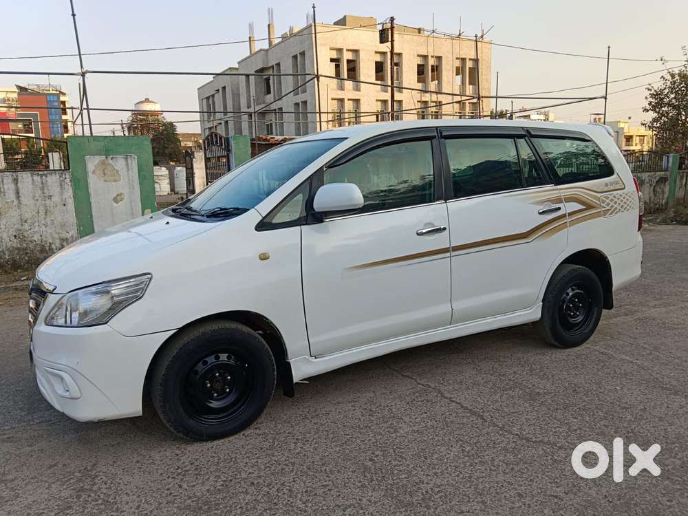 Toyota Innova 2.5 Gx 8 Seater Limited Edition, 2012, Diesel