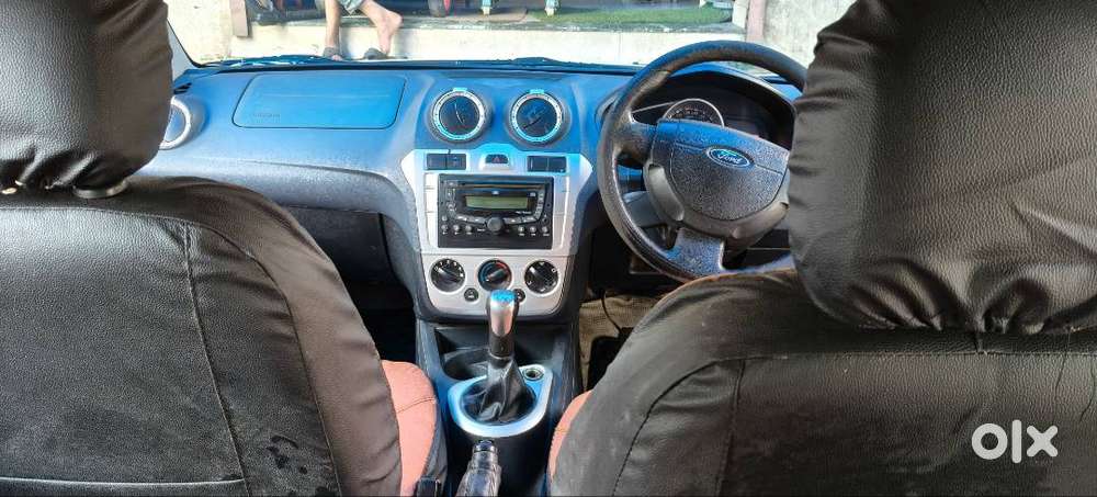 Ford Figo Titanium Duratorq 2012
