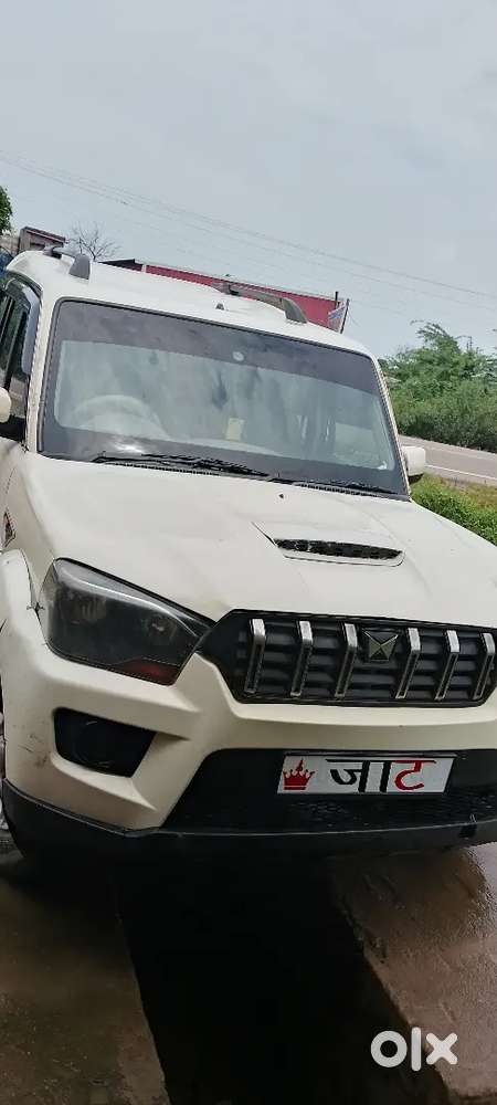 Mahindra Scorpio Classic 2011 Diesel Manual