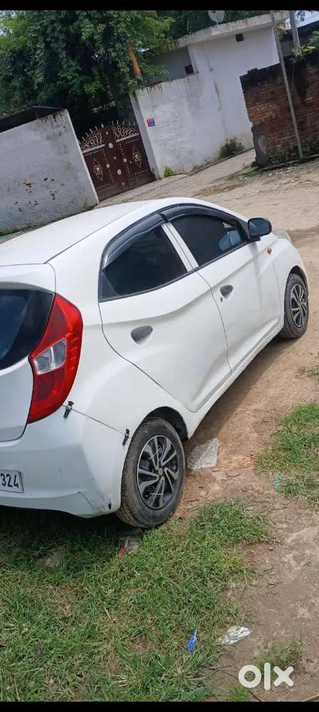 Hyundai Eon Magna+ 2012 Model