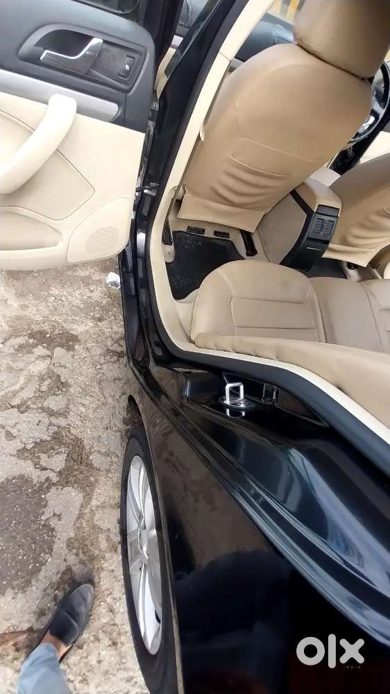 Skoda Laura Diesel 2011 80000 Km