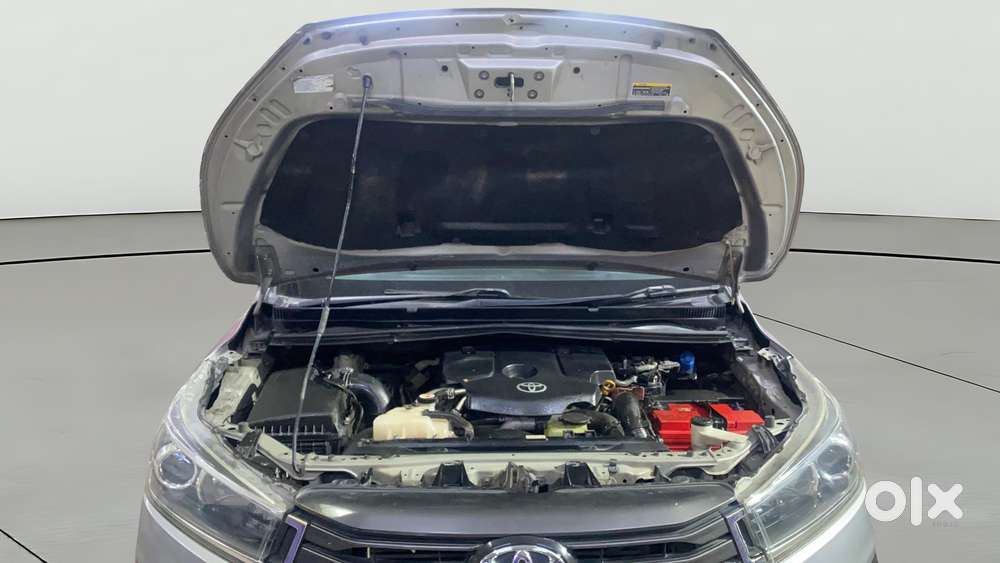 Toyota Innova Crysta [2020-ongoing] 2.4 Vx 8 Str, 2021, Diesel
