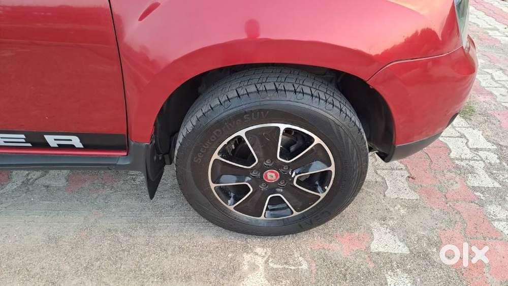 Renault Duster 1.3 Rxs Turbo Cvt Petrol, 2018, Petrol