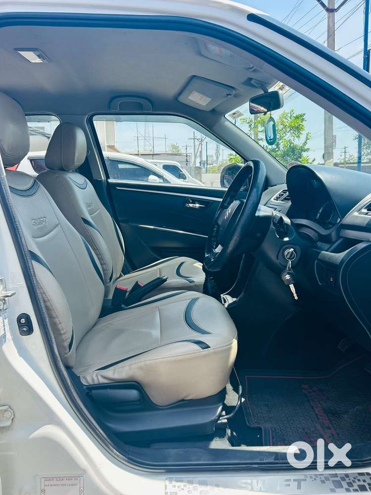 Maruti Suzuki Swift Vxi 1.2 Abs Bs-iv, 2017, Petrol