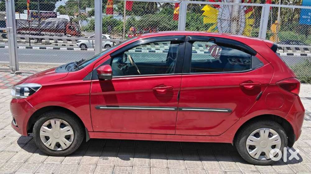 Tata Tiago 1.05 Revotorq Xz, 2018, Petrol