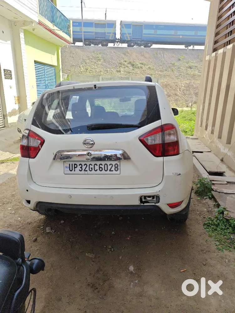 Nissan Terrano 2015 Diesel 110000 Km Driven