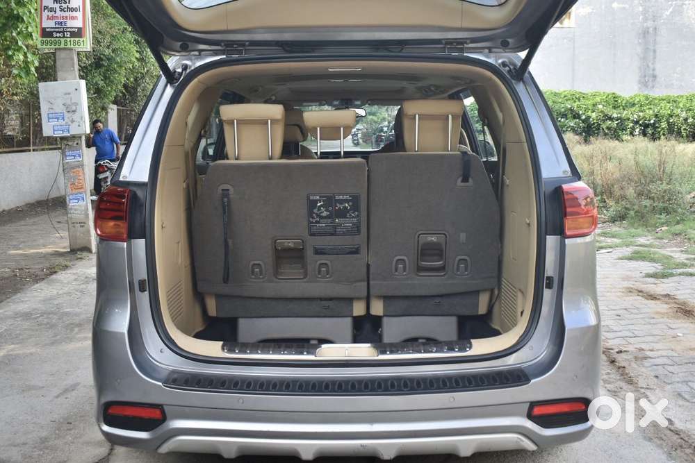 Kia Carnival Limousine Plus 7 Str, 2022, Diesel