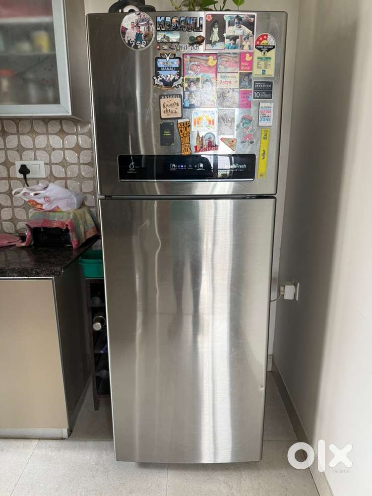 Whirlpool double door refrigerator